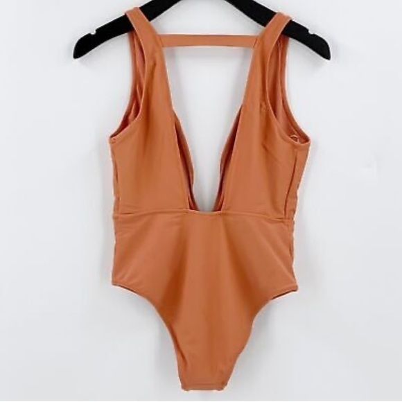 3 for $15 🌸 Forever 21 Swimsuit One Piece Plunge Neckline Rust Sexy - Picture 4 of 7